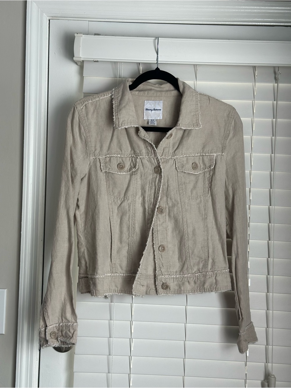 Tommy Bahama Women's Light Beige Button-Front Lightweight Jacket